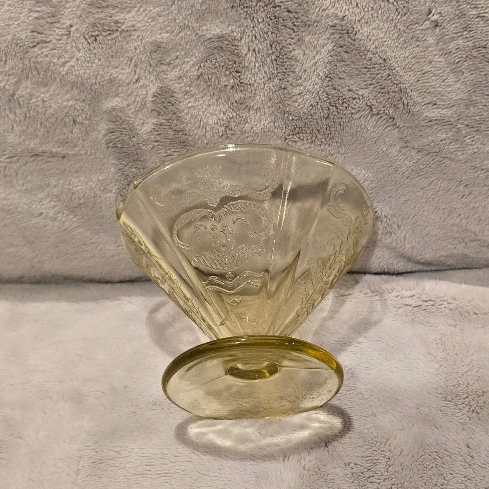 Vintage Federal Glass Madrid Yellow Depression Glass Sherbet Cup Footed Dessert